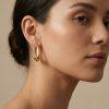 Boucles d’oreilles dorées « Amélie » en acier inoxydable, au design géométrique moderne en forme de trapèze